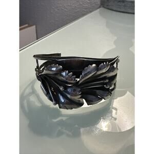 Vintage Art Nouveau Handmade Lilly Flower Cuff Bracelet Sterling Silver Flaw